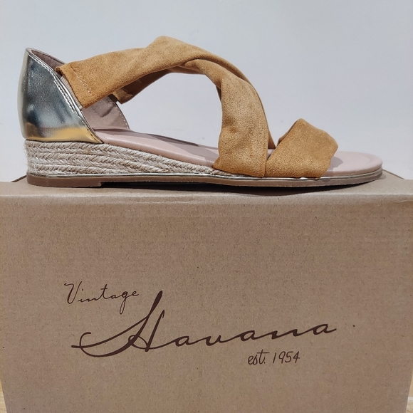 Vintage Havana Open Toe Sandal - Picture 2 of 11